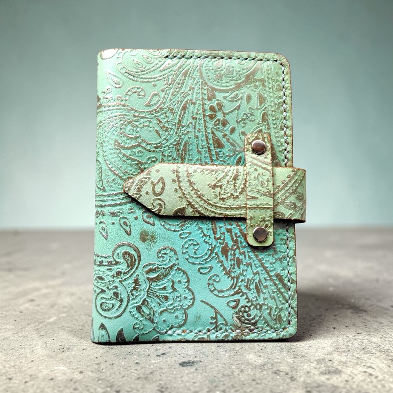 カードケース ペイズリー おこげともなかのirokazari+作品 ハンドメイドレザー