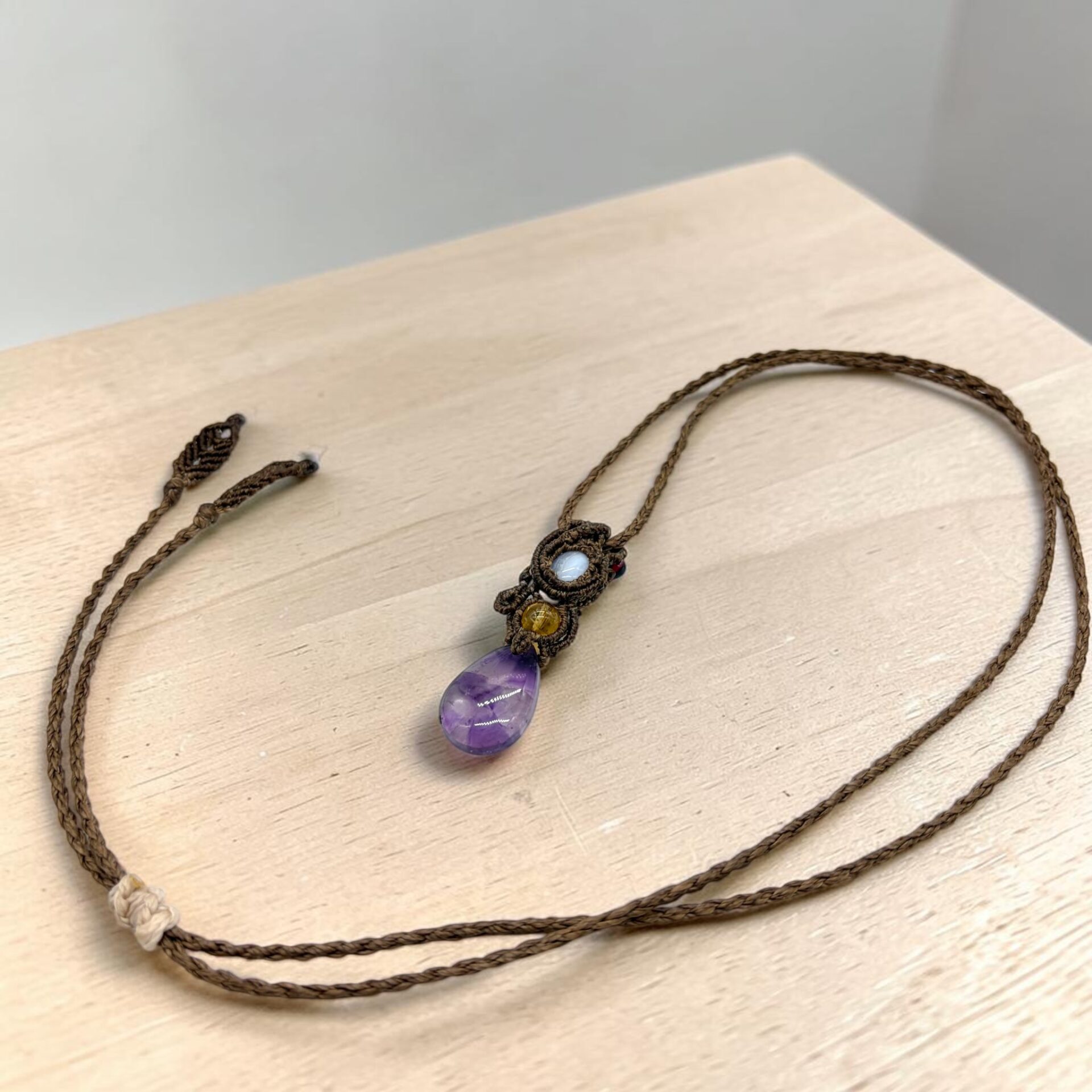 アメジスト × ブルーレースアゲート マクラメチョーカー｜irokazari+
