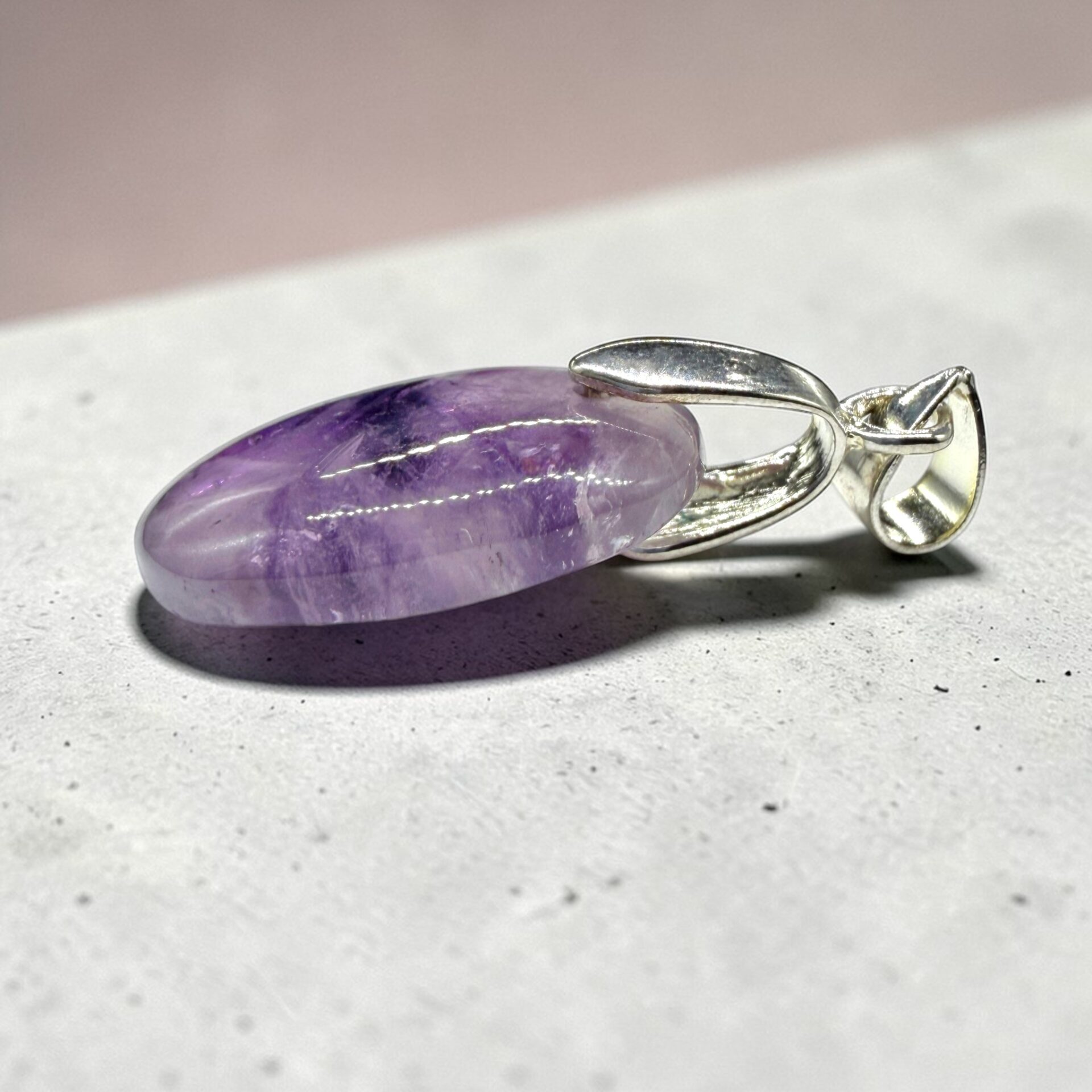 アメジスト 天然石 インクルージョン模様