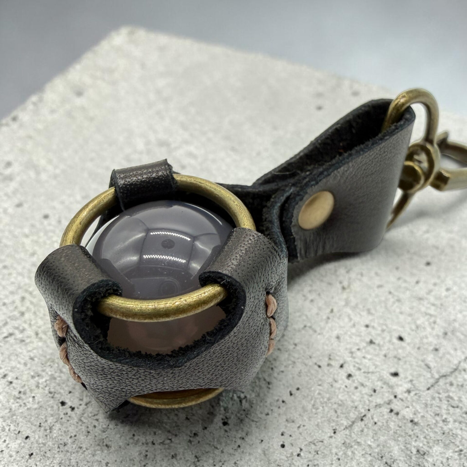 本革ブラウン 真鍮金具 レザーキーホルダー